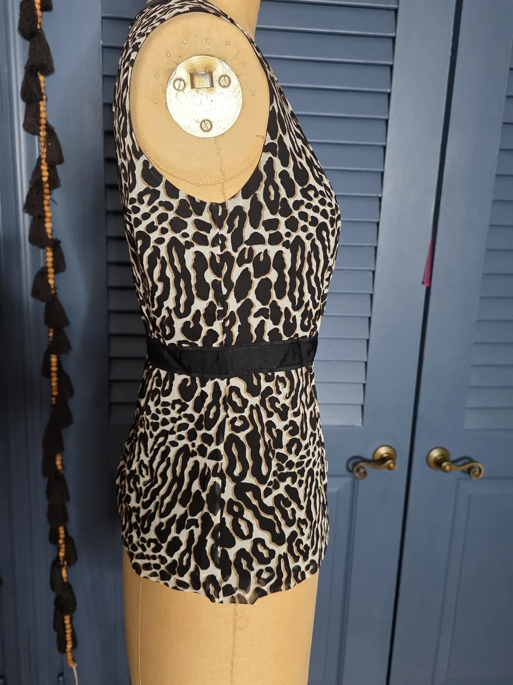 Tory Burch 100% Silk Leopard Print Sleeveless Blouse - Size 2